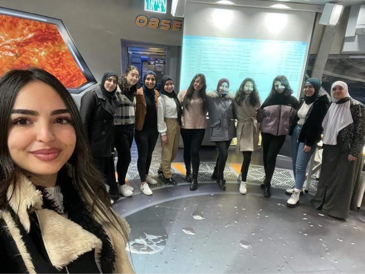 طالبات عين ماهل يكتشفن 15 كويكبا جديدا، وناسا تكرّم